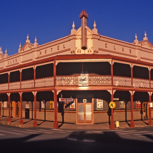 Glen Innes Highlands Glen Innes Highlands
