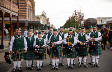 <a href="celtic-experiences.html">Celtic Experiences</a>