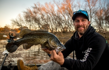 <b>Fishing Guide</b>